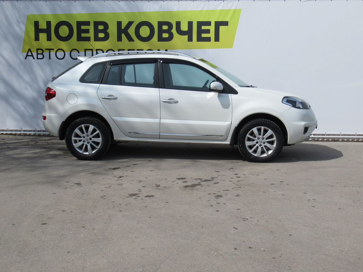 Renault KOLEOS, 2.5 л. CVT, 2014