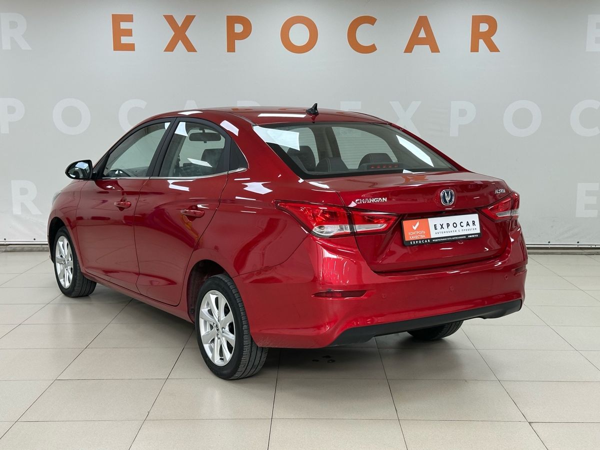 car-image