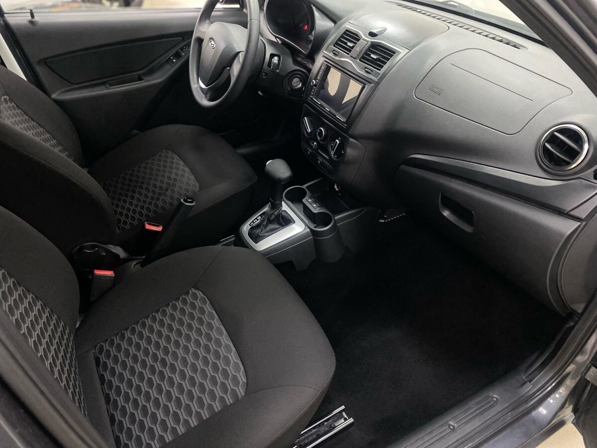car-image