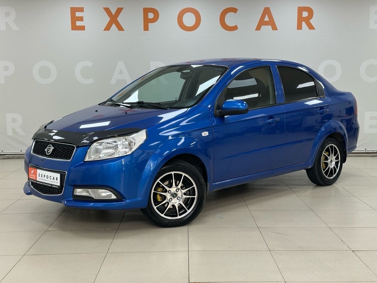 car-image