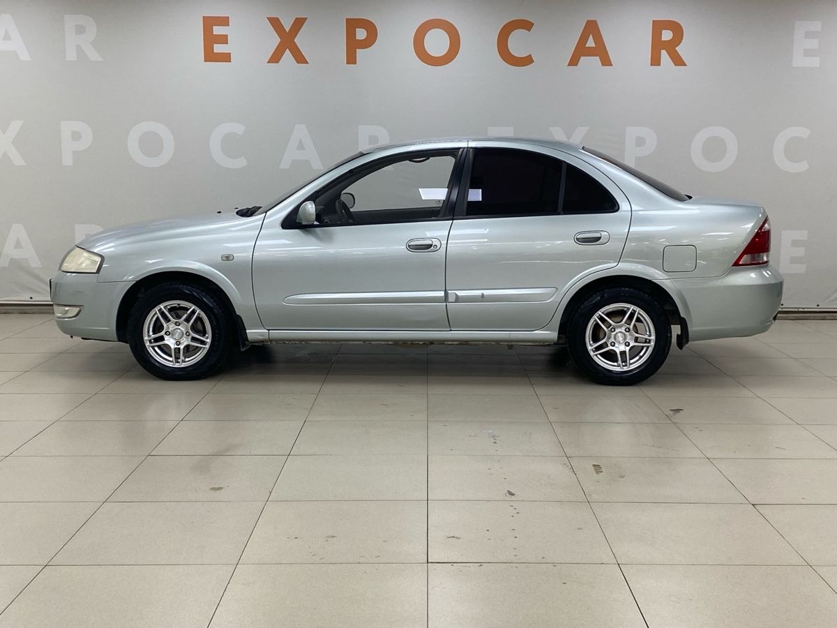 car-image