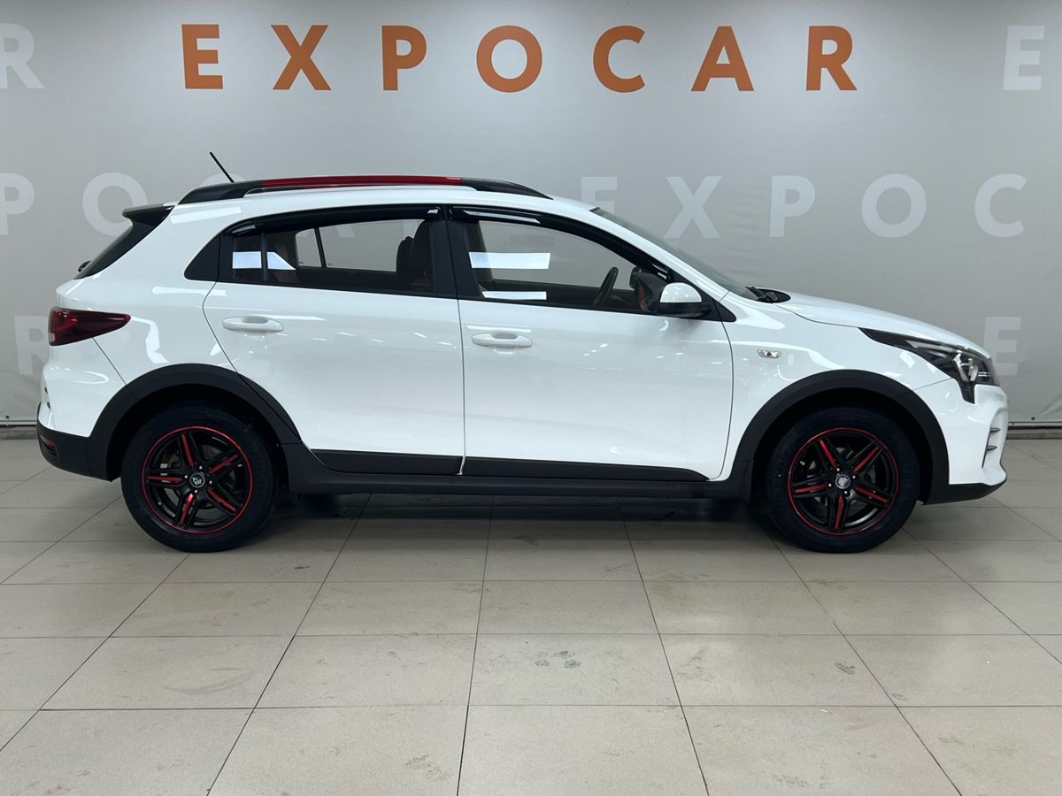 car-image
