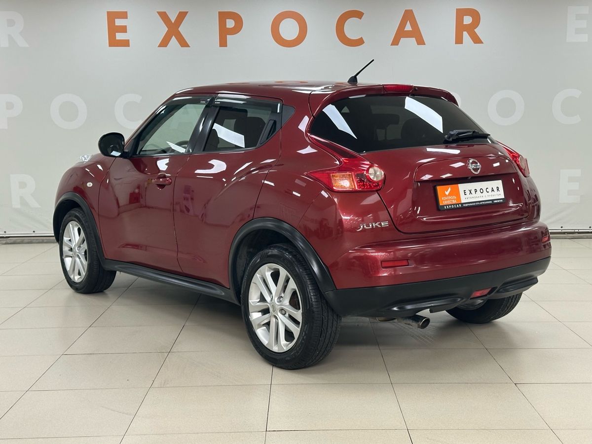 car-image