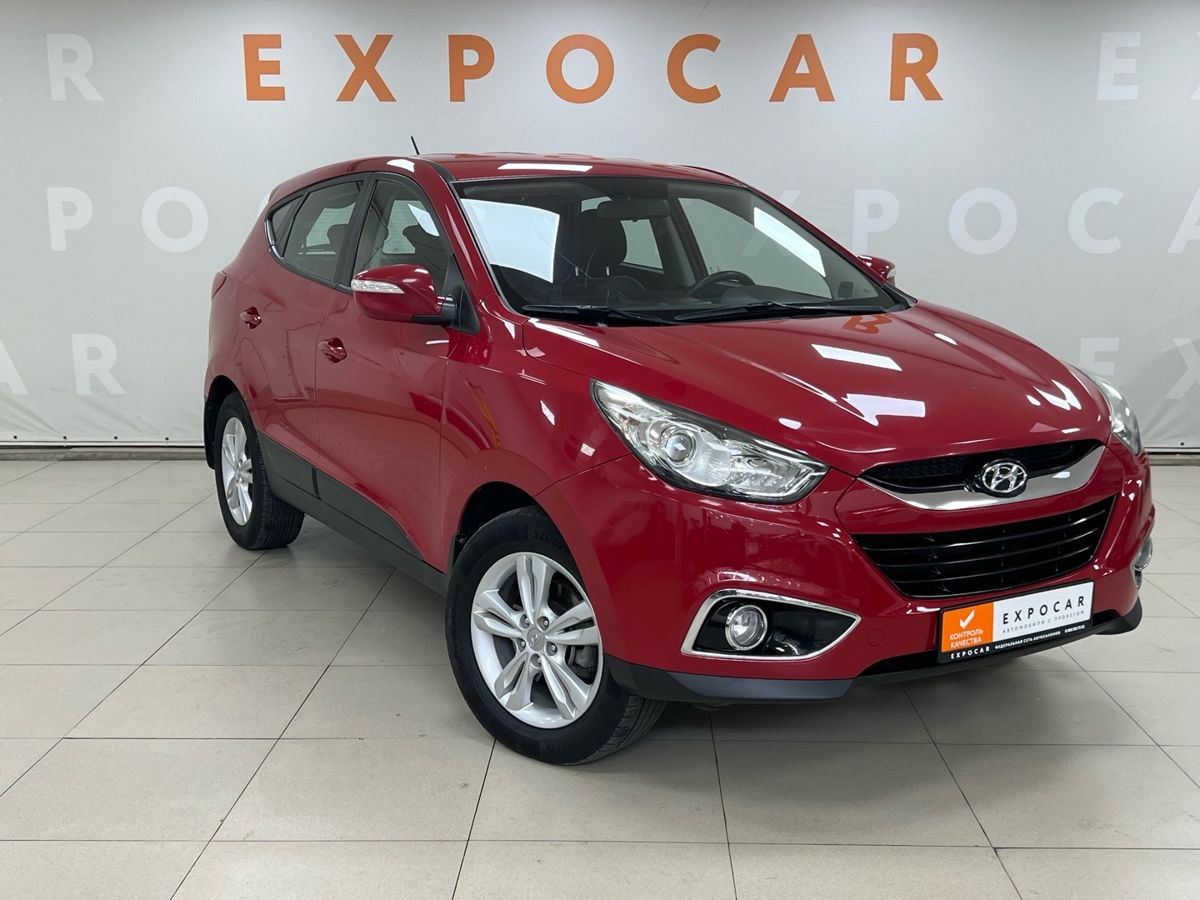 car-image