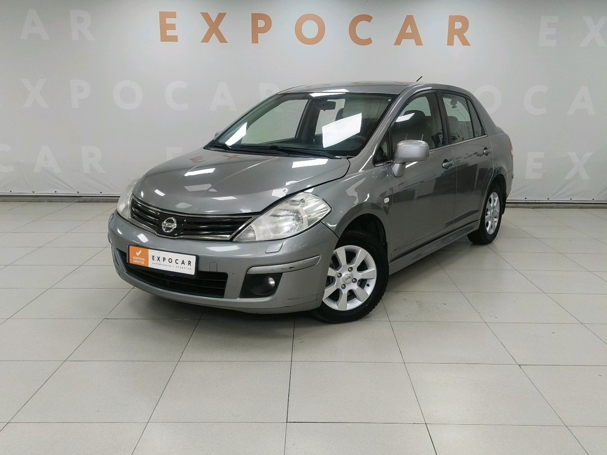car-image