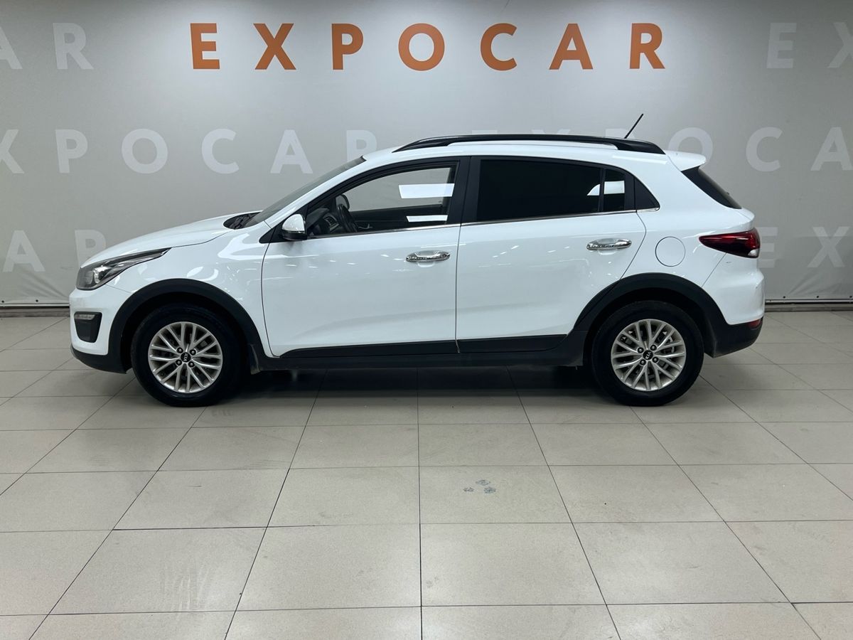 car-image