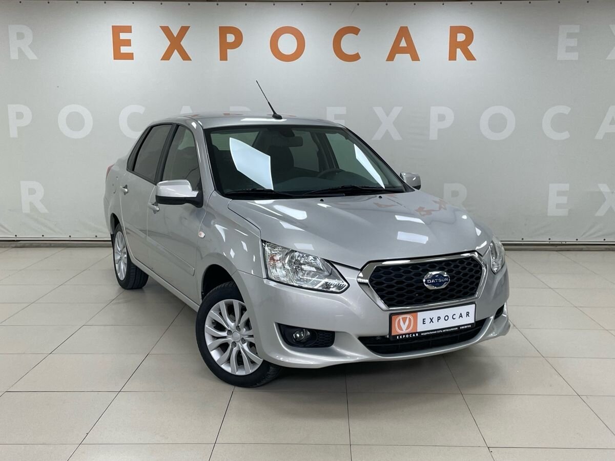car-image