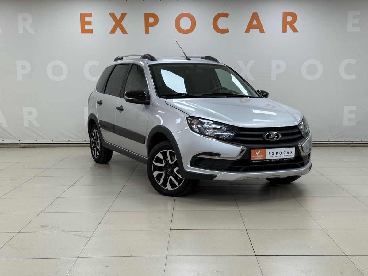 car-image