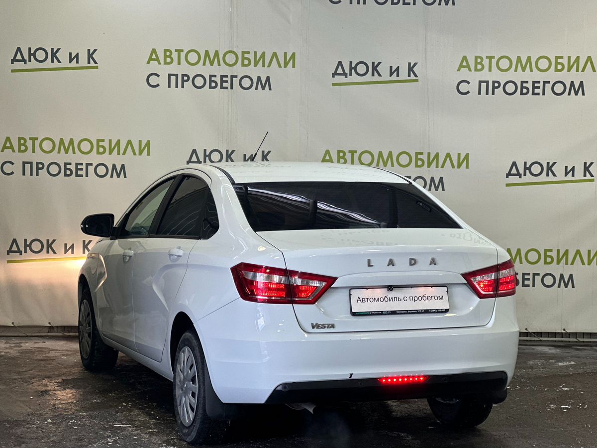 Lada (ВАЗ) VESTA за 989000 руб. - Автомобили с пробегом - Автоцентр Дюк и К  - дилер LADA в г. Кемерово