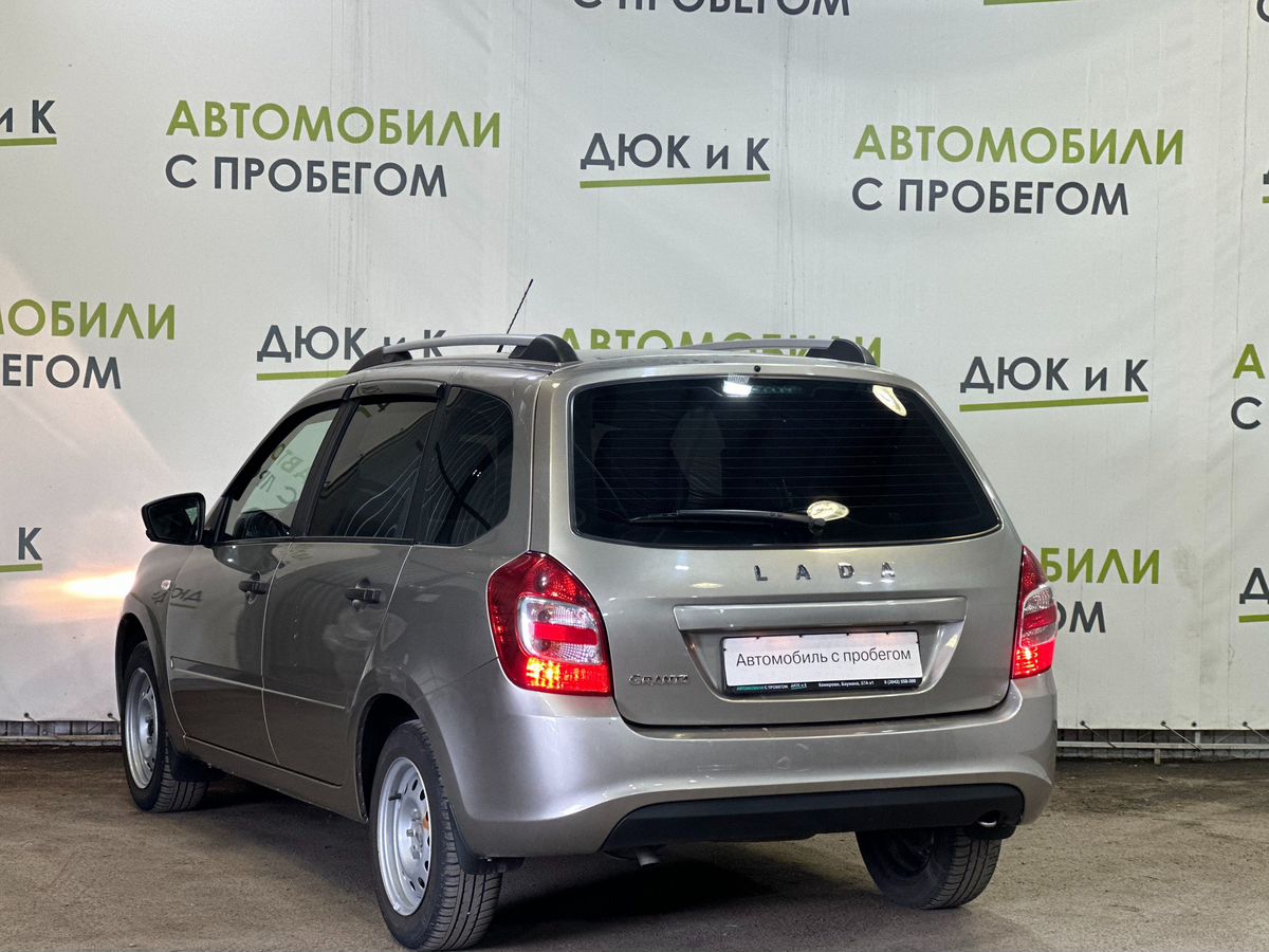 Витрина автомобилей с пробегом - Автоцентр Дюк и К - дилер LADA в г.  Кемерово