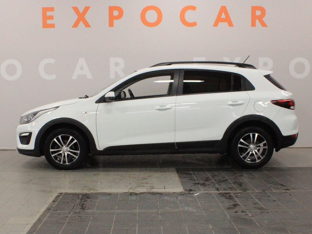 car-image