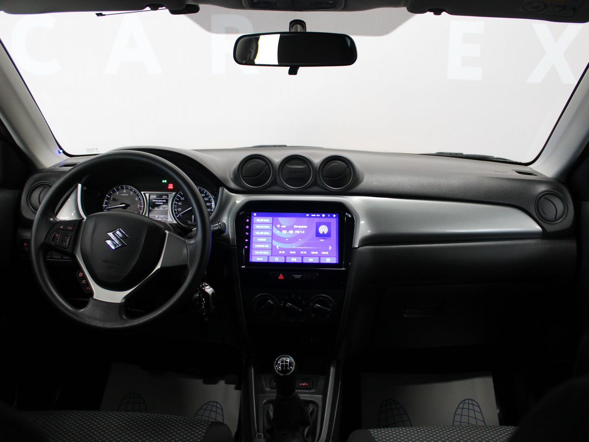 car-image