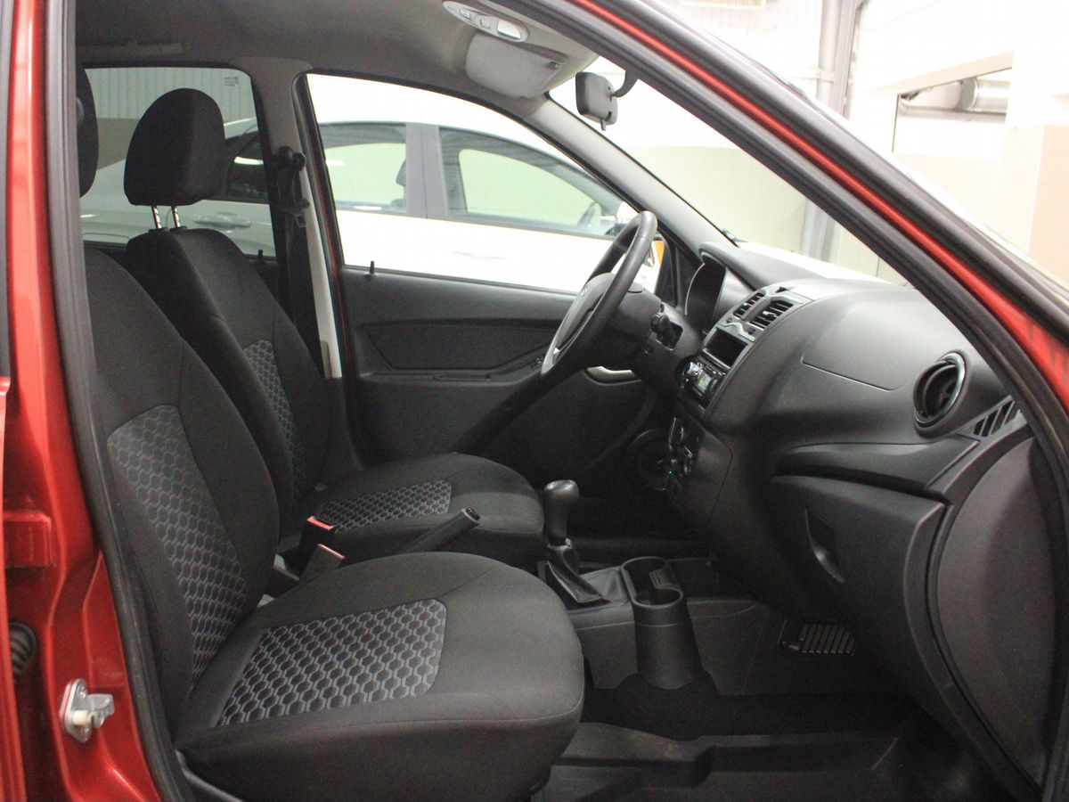 car-image