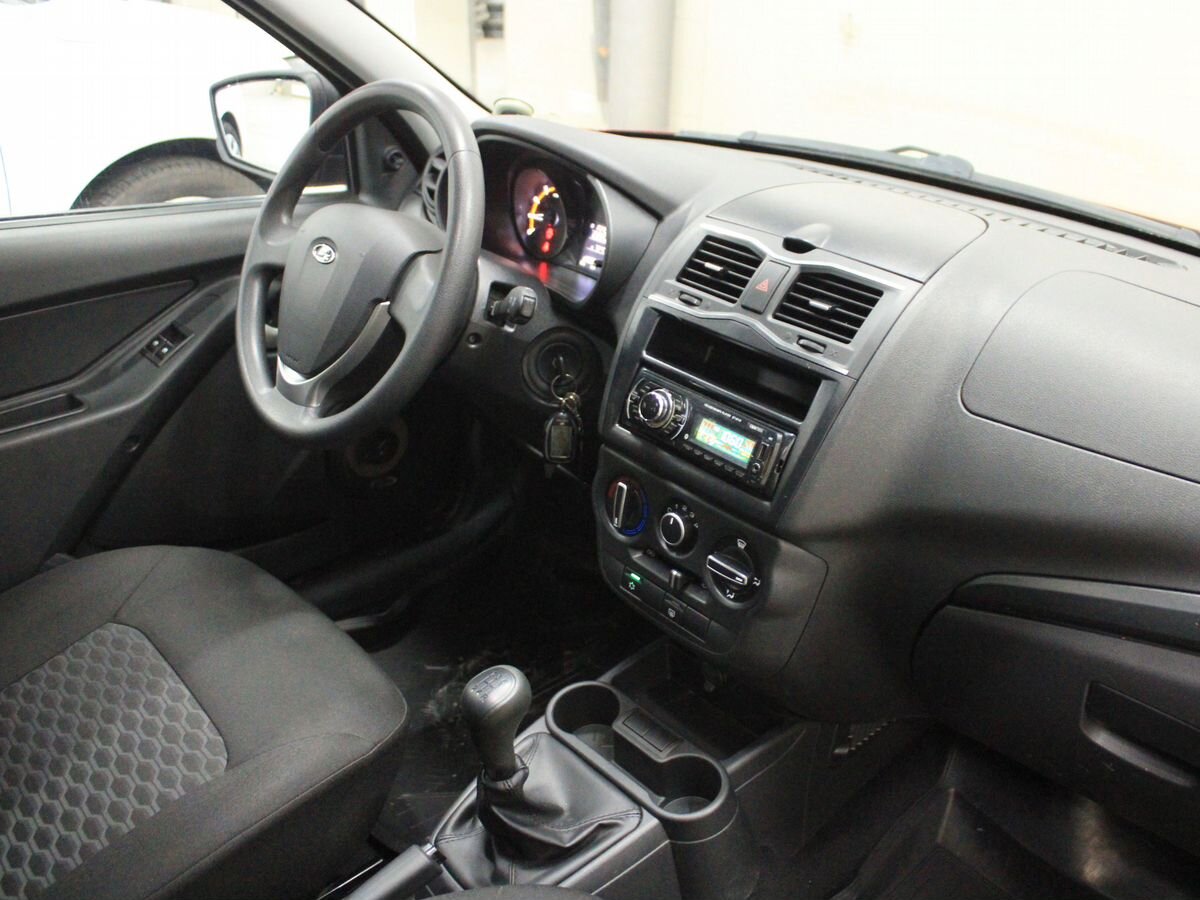 car-image