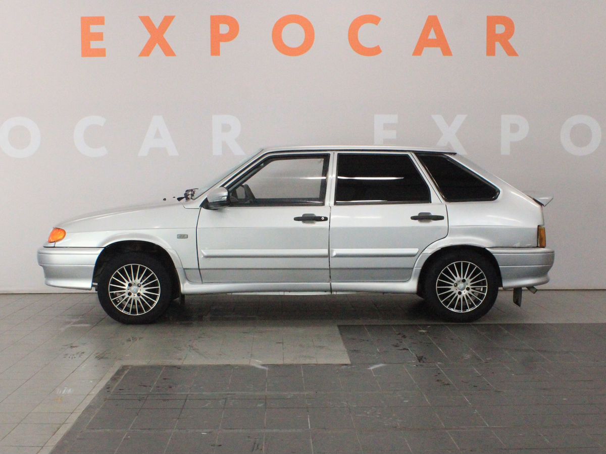 car-image