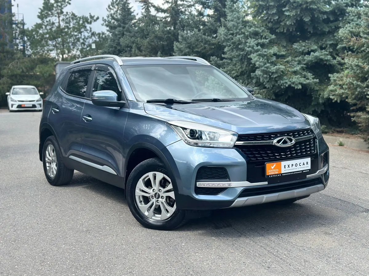 car-image