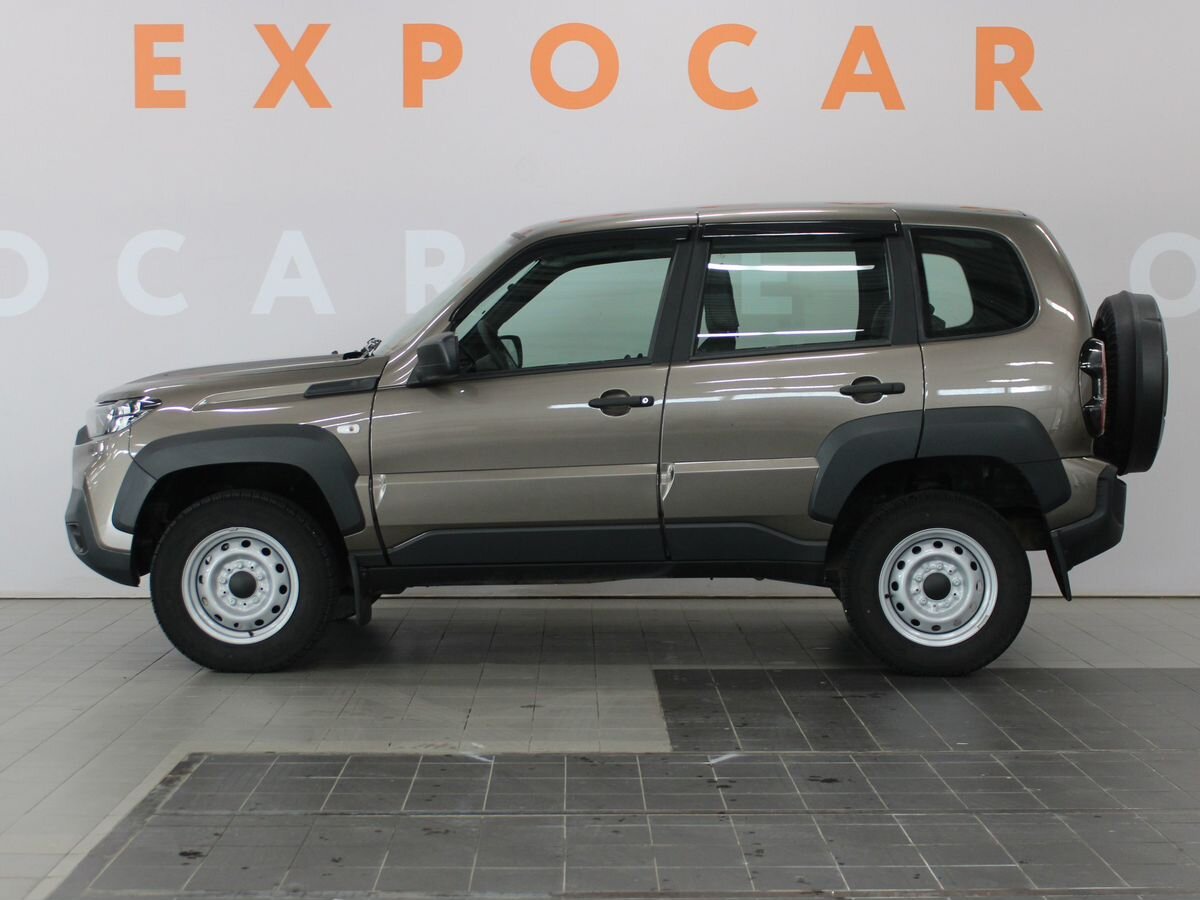 car-image