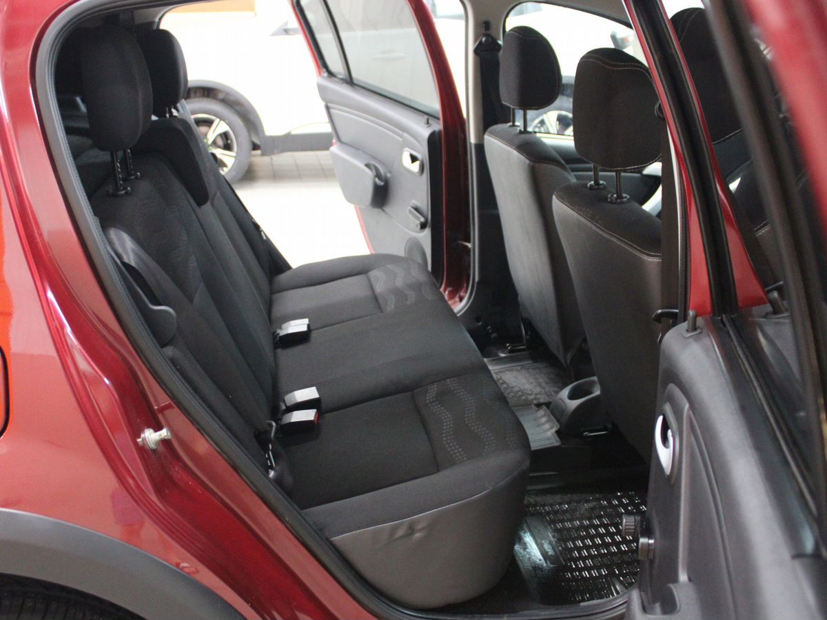 car-image
