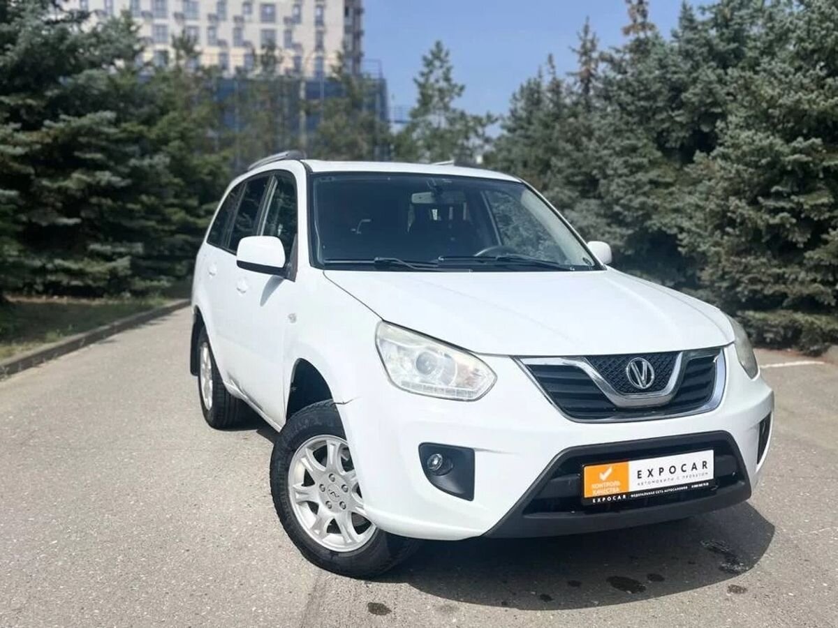 car-image