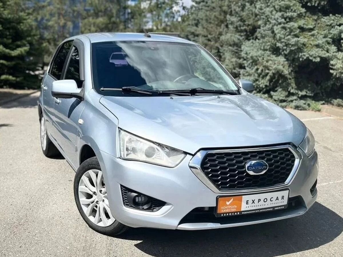 car-image