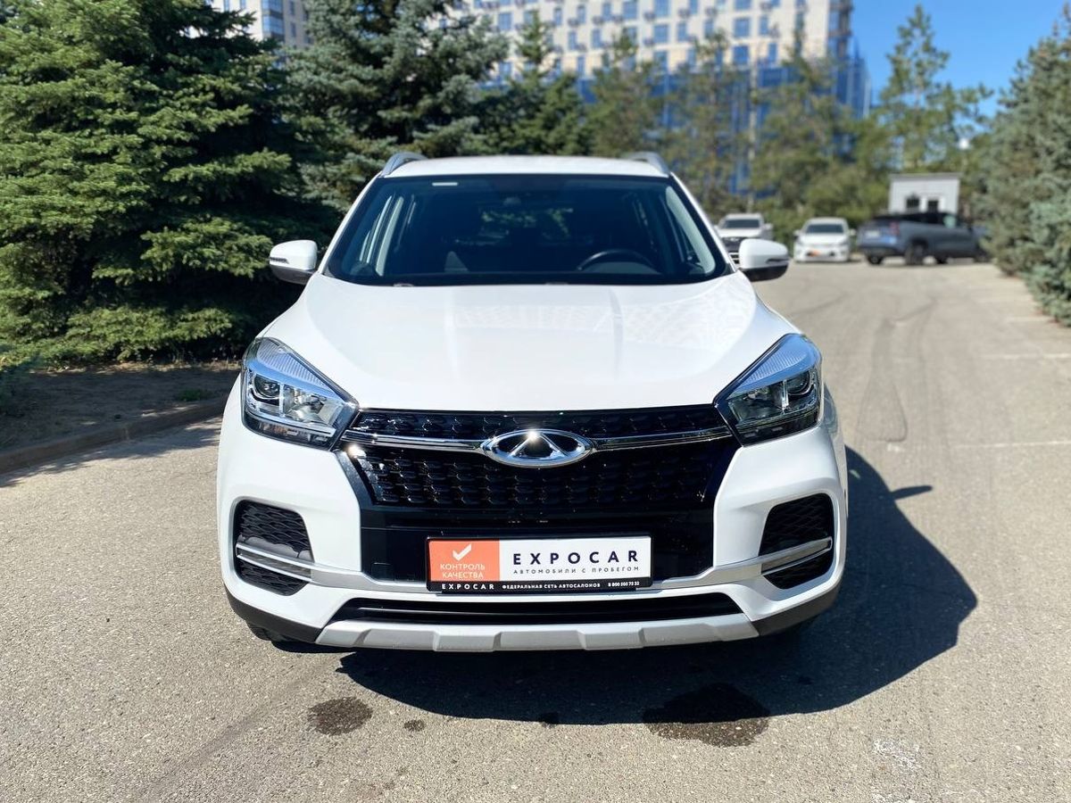 car-image
