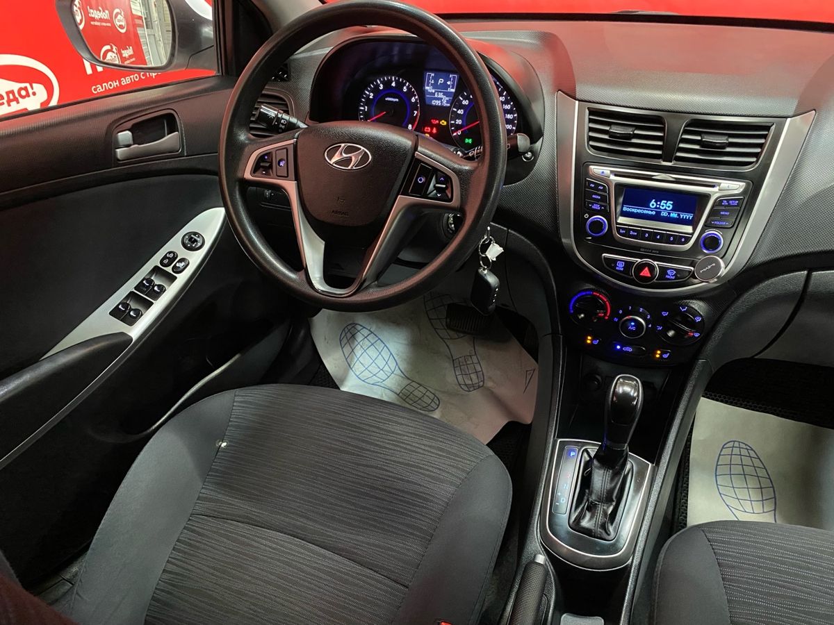 Продажа Hyundai Solaris I Рестайлинг 2015 с пробегом: цена 1209000 руб ...