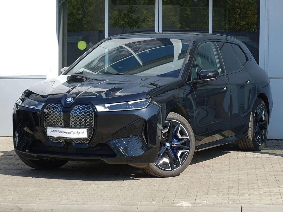 BMW iX xDrive50 Electro AT (385.0 кВт) 4WD