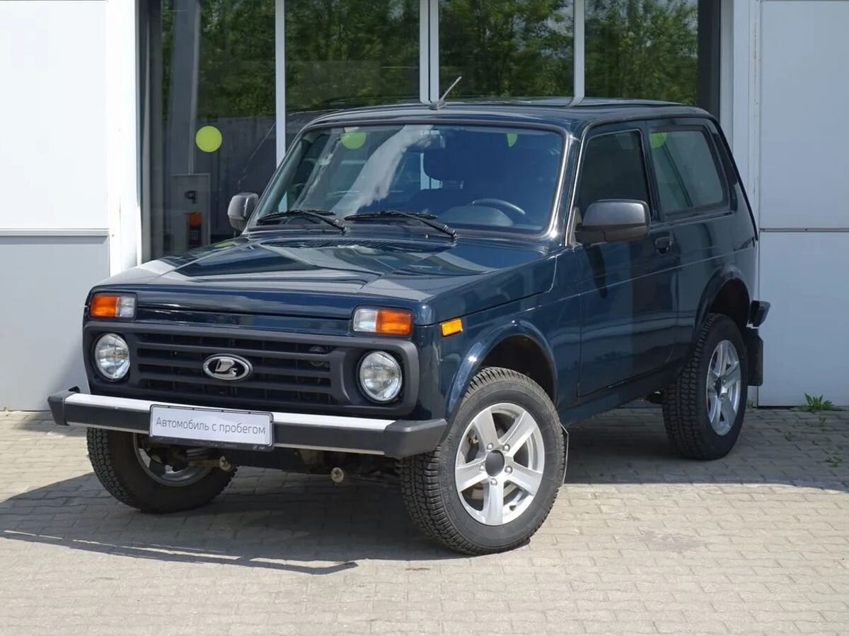 Lada (ВАЗ) Niva Legend 1.7 MT (83 л.с.) 4WD
