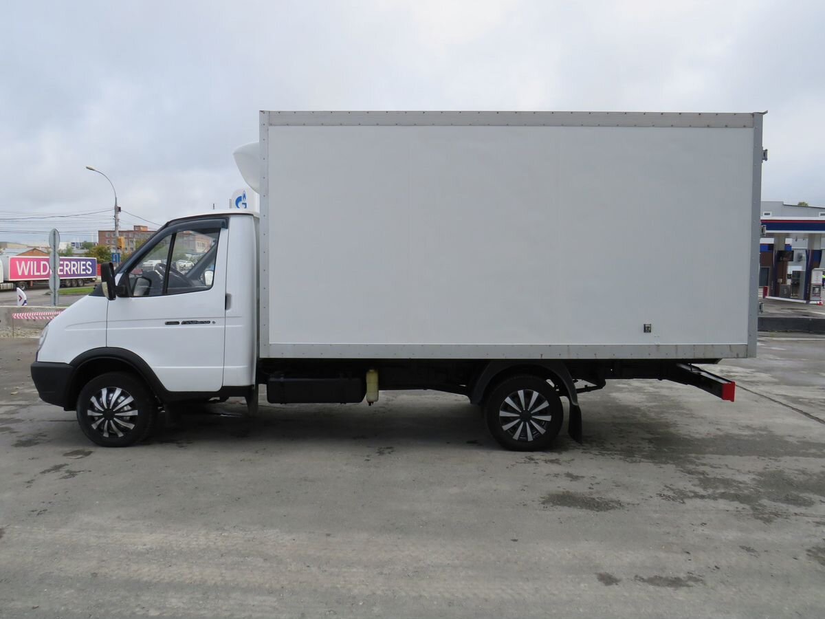 ГАЗ ГАЗель (3302)