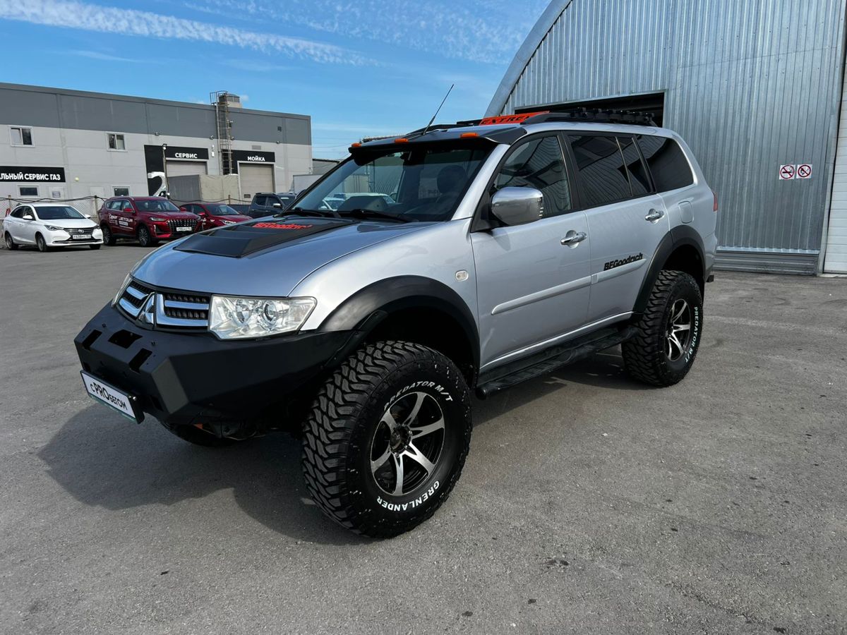 Mitsubishi Pajero Sport
