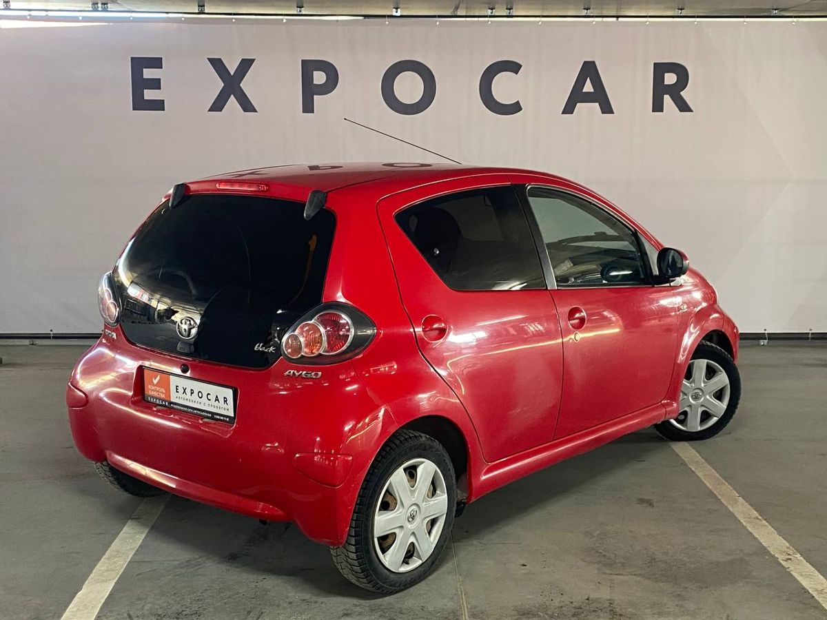 car-image