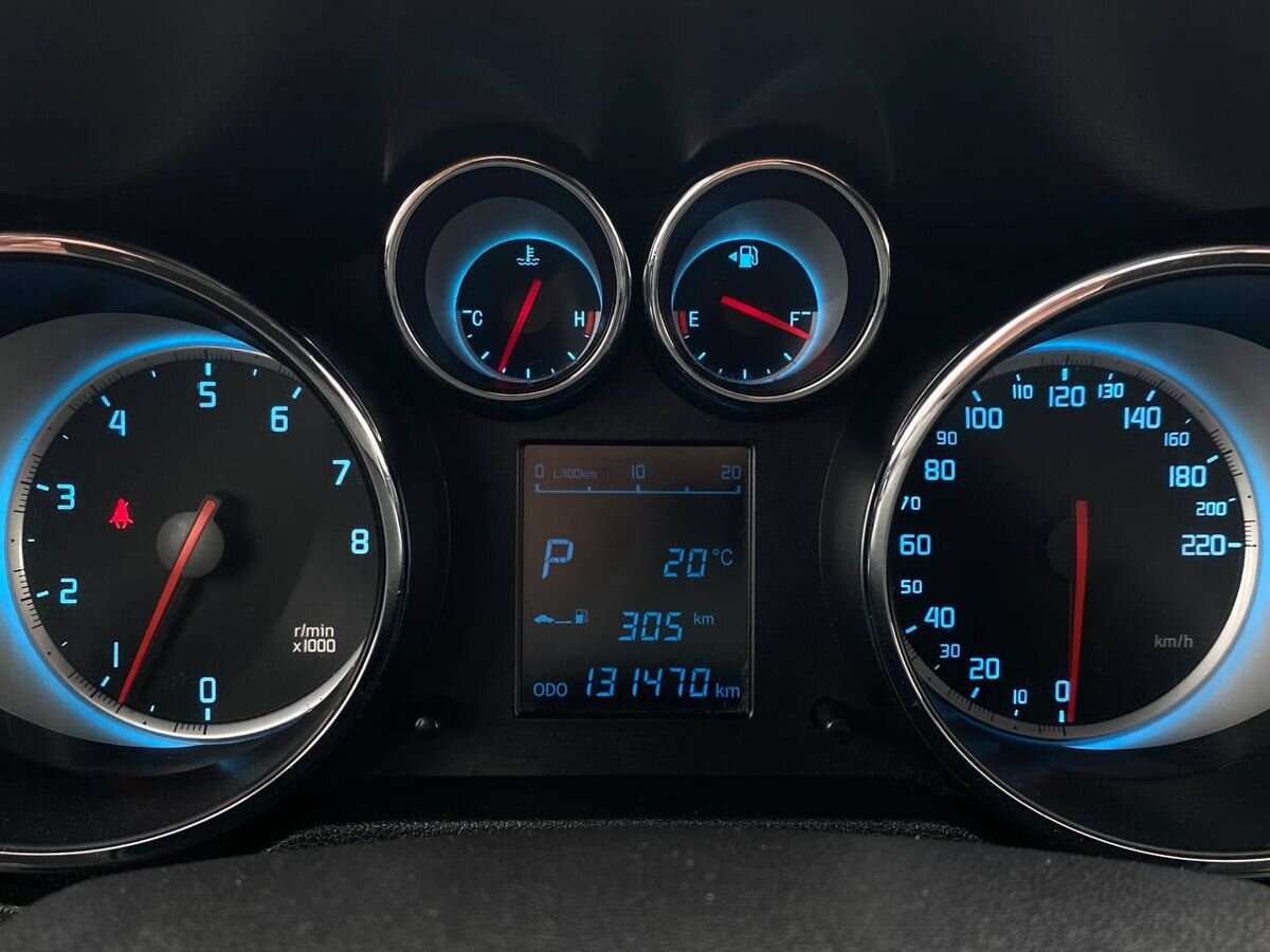 car-image