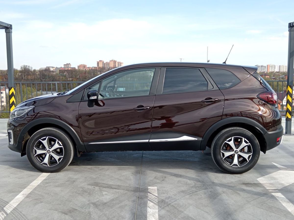 car-image