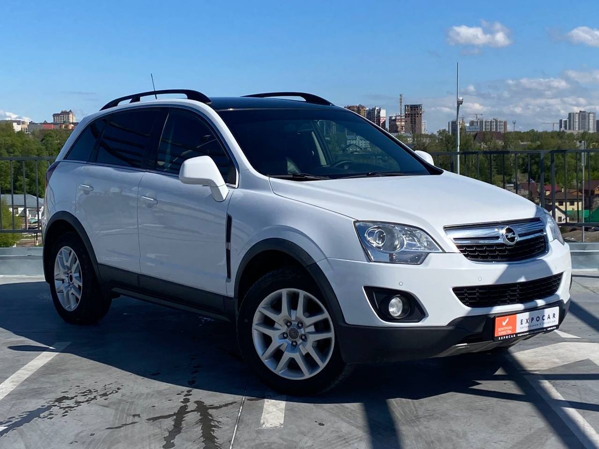 car-image
