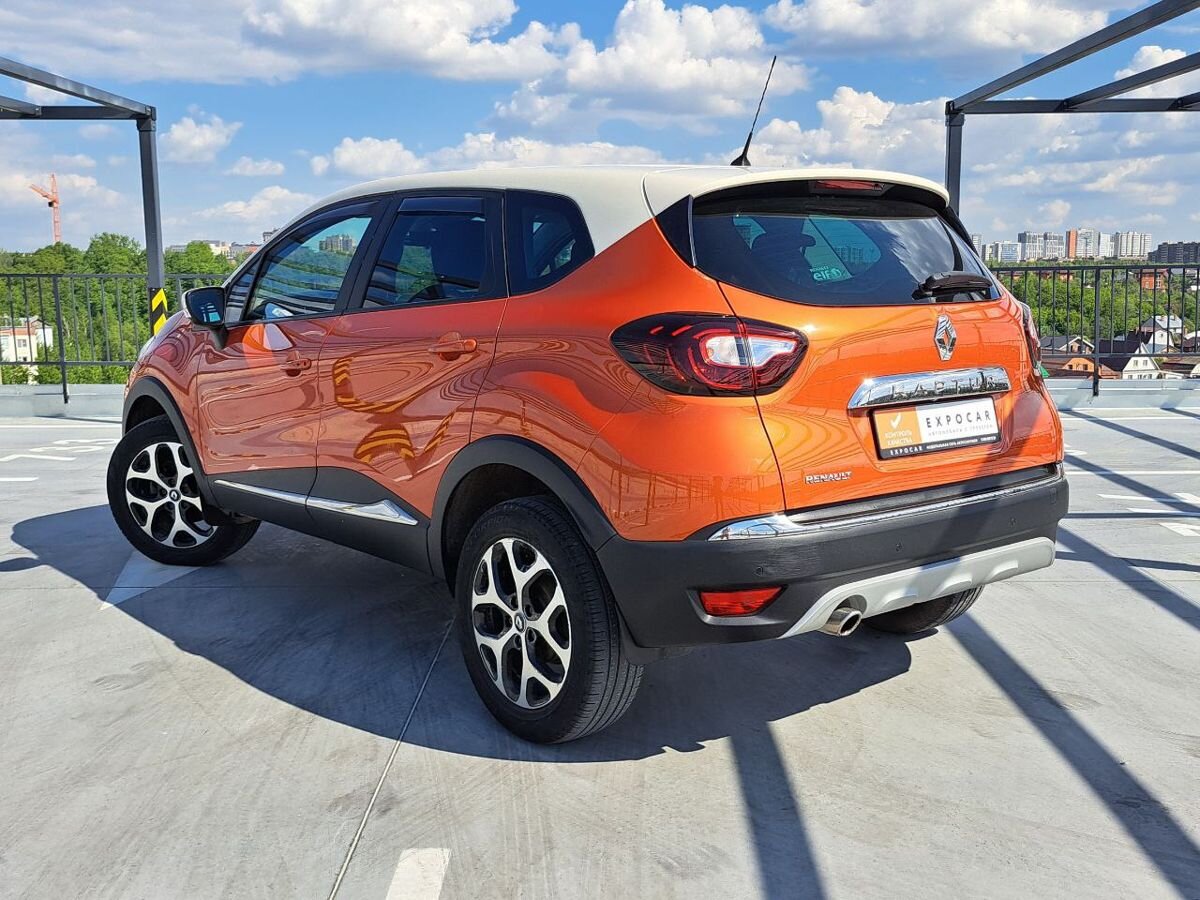 car-image