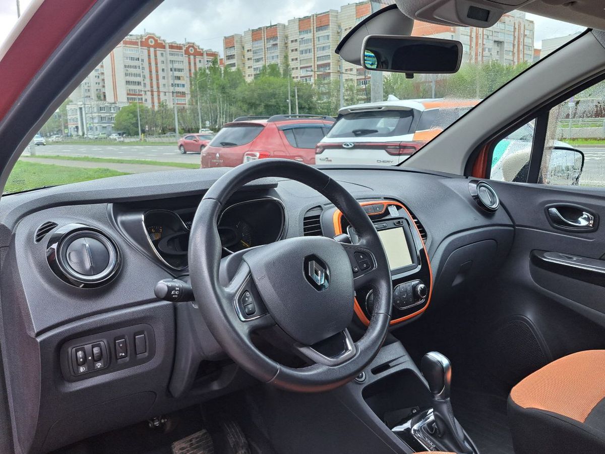 car-image