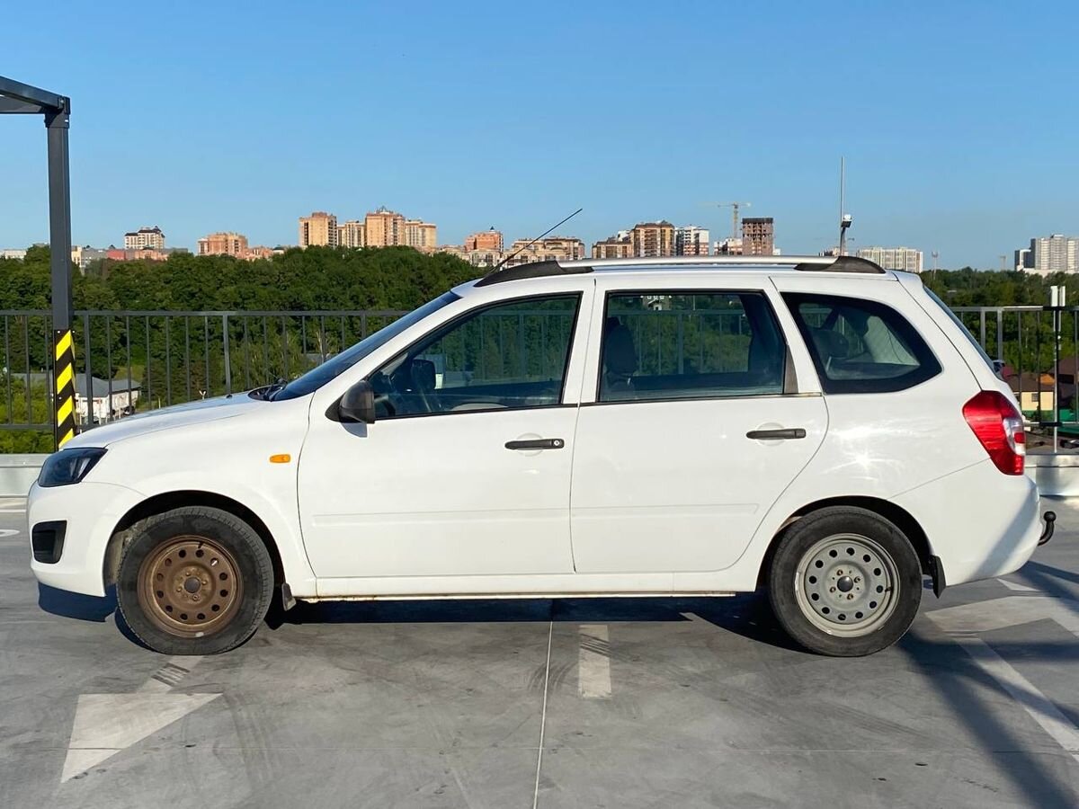 car-image