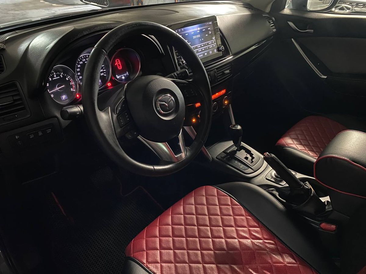 car-image