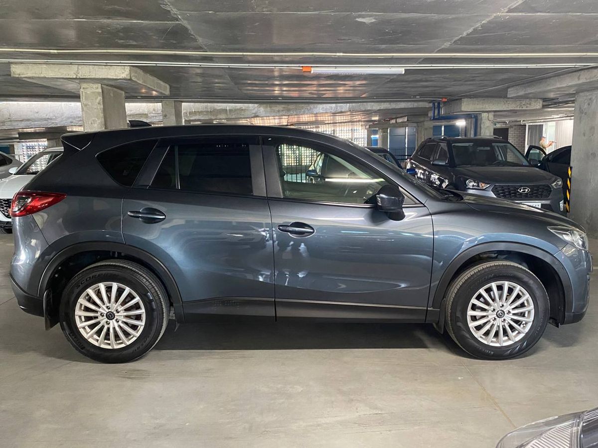 car-image