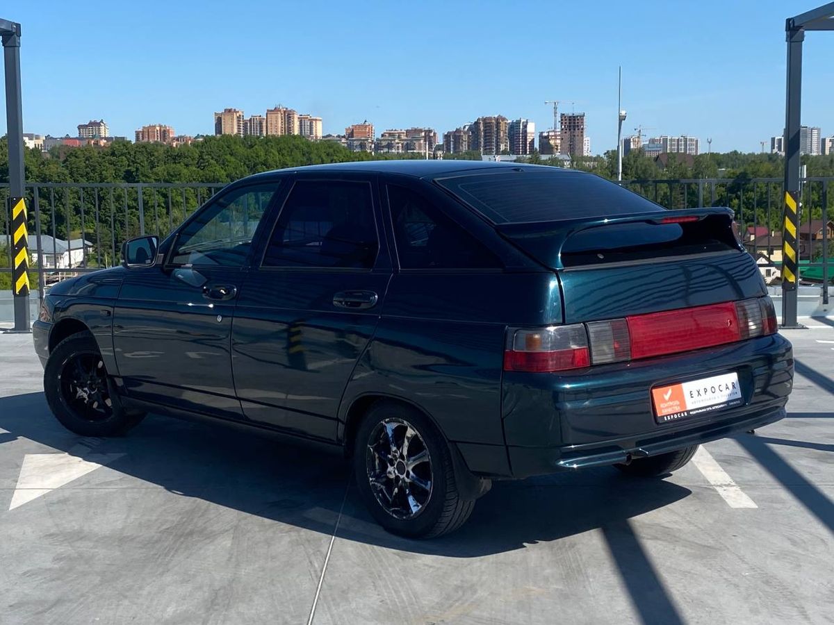 car-image