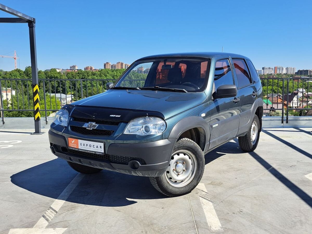 car-image