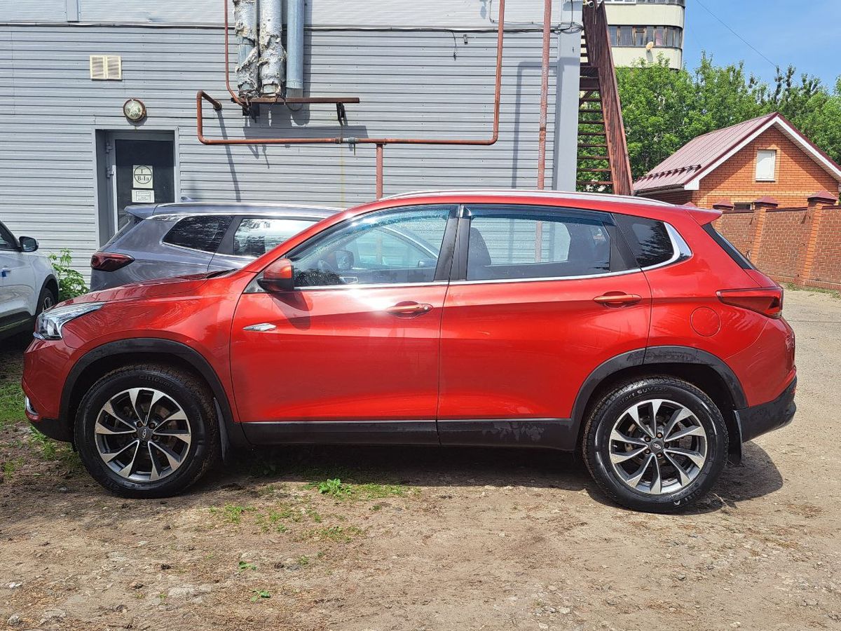 car-image