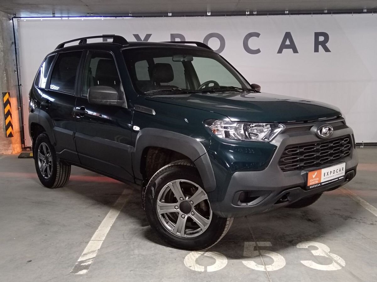 car-image
