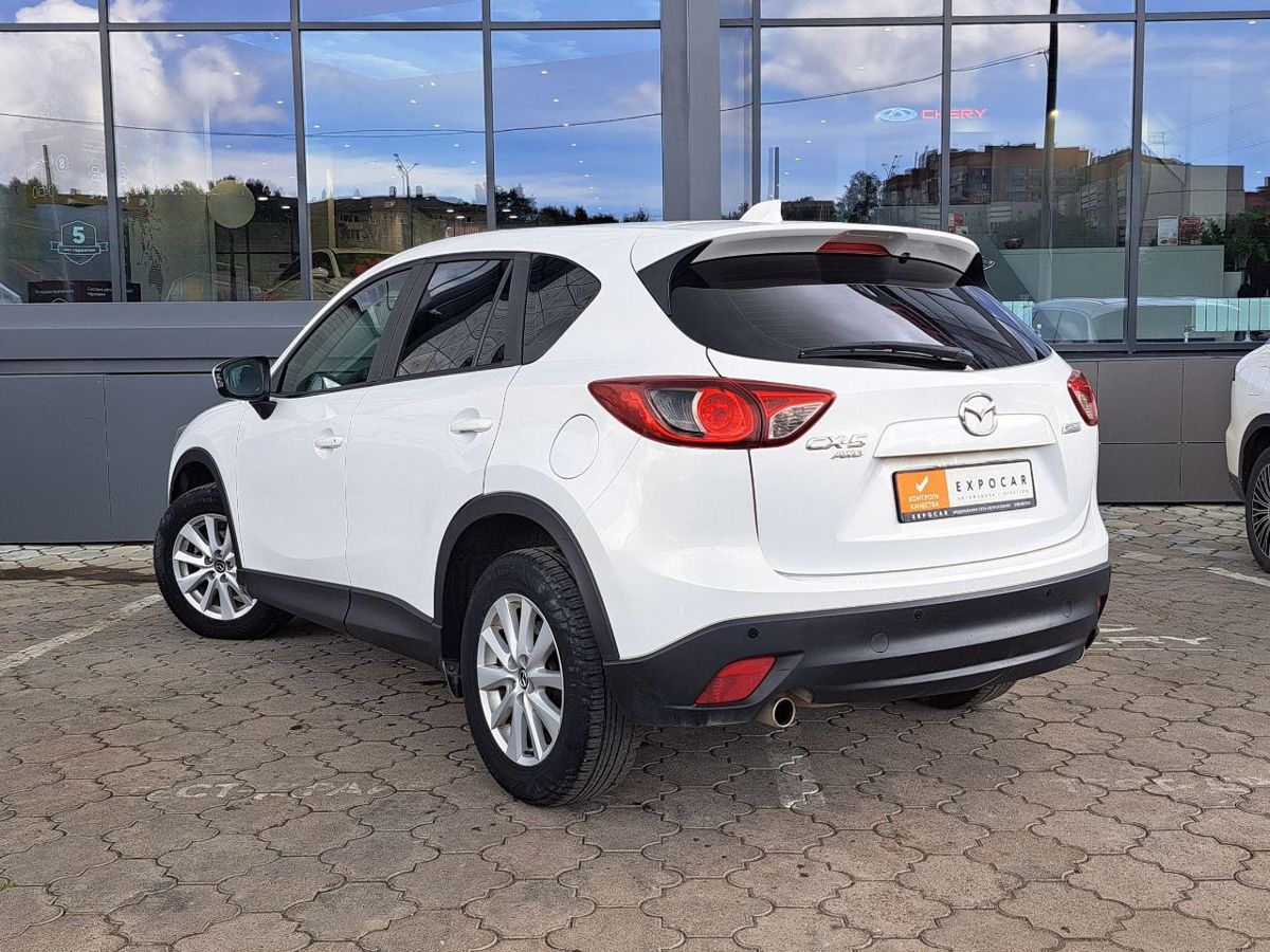 car-image