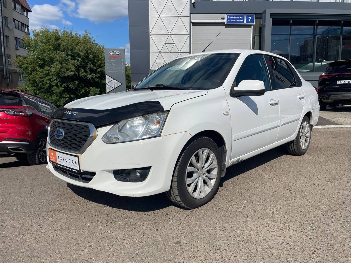 car-image