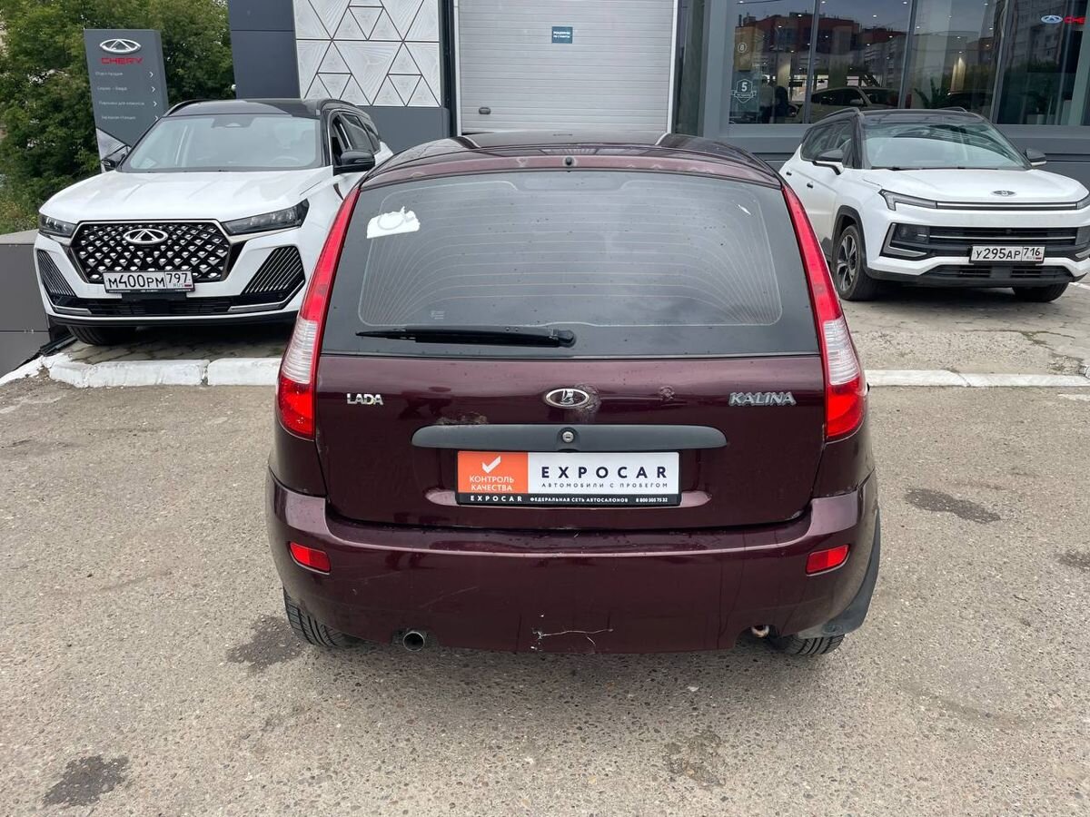 car-image