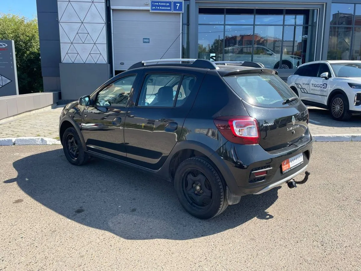 car-image