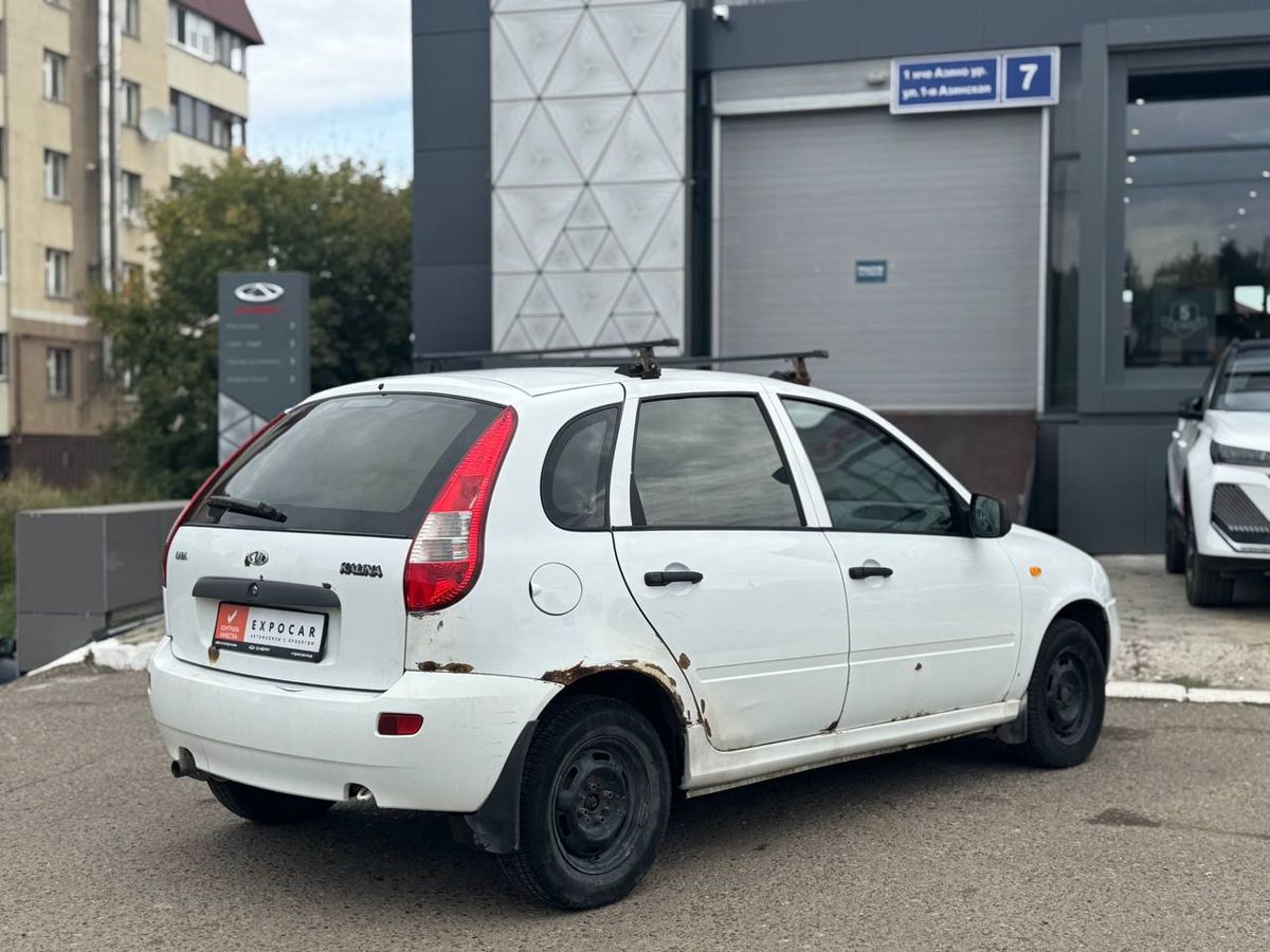 car-image