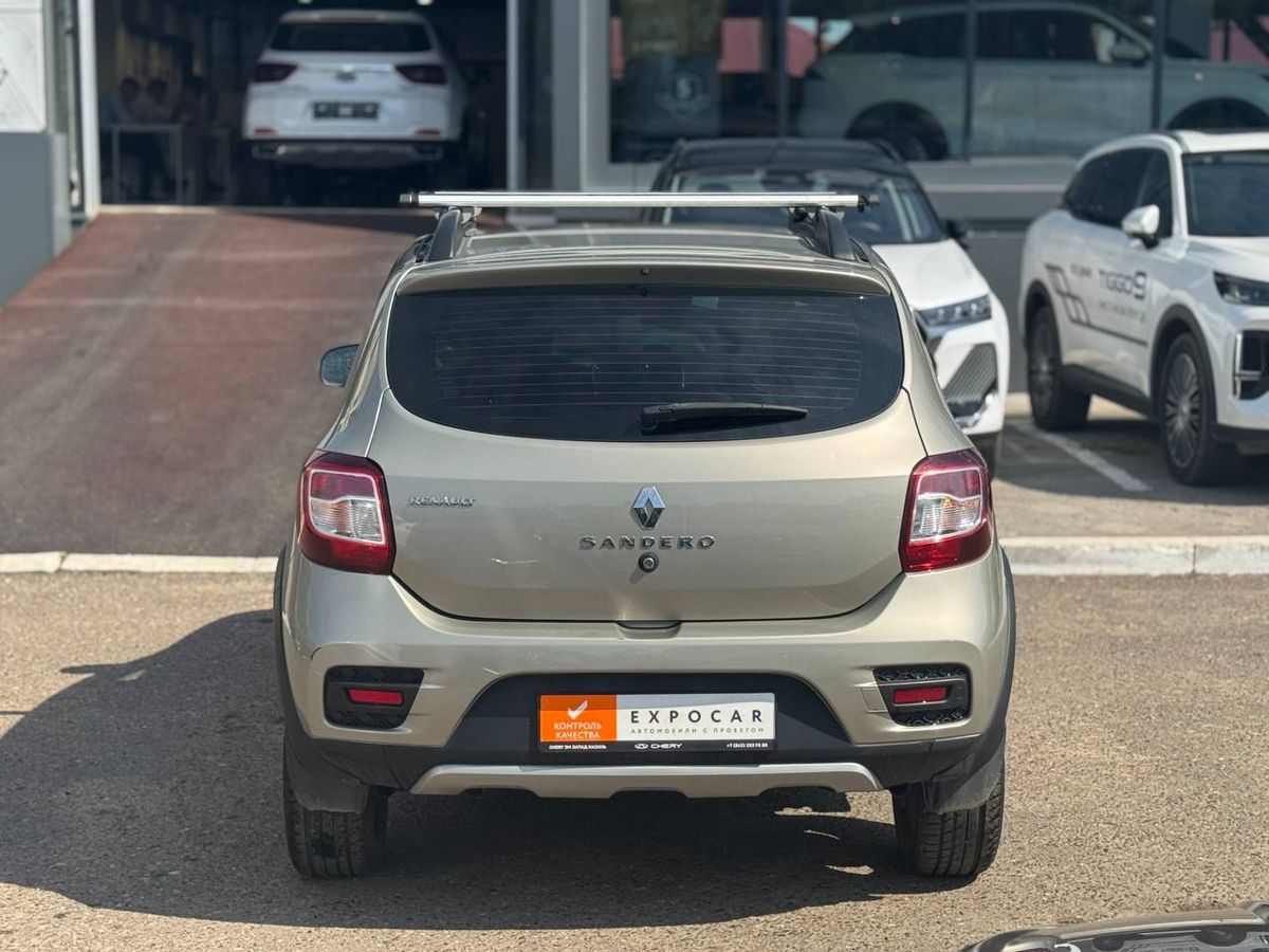 car-image