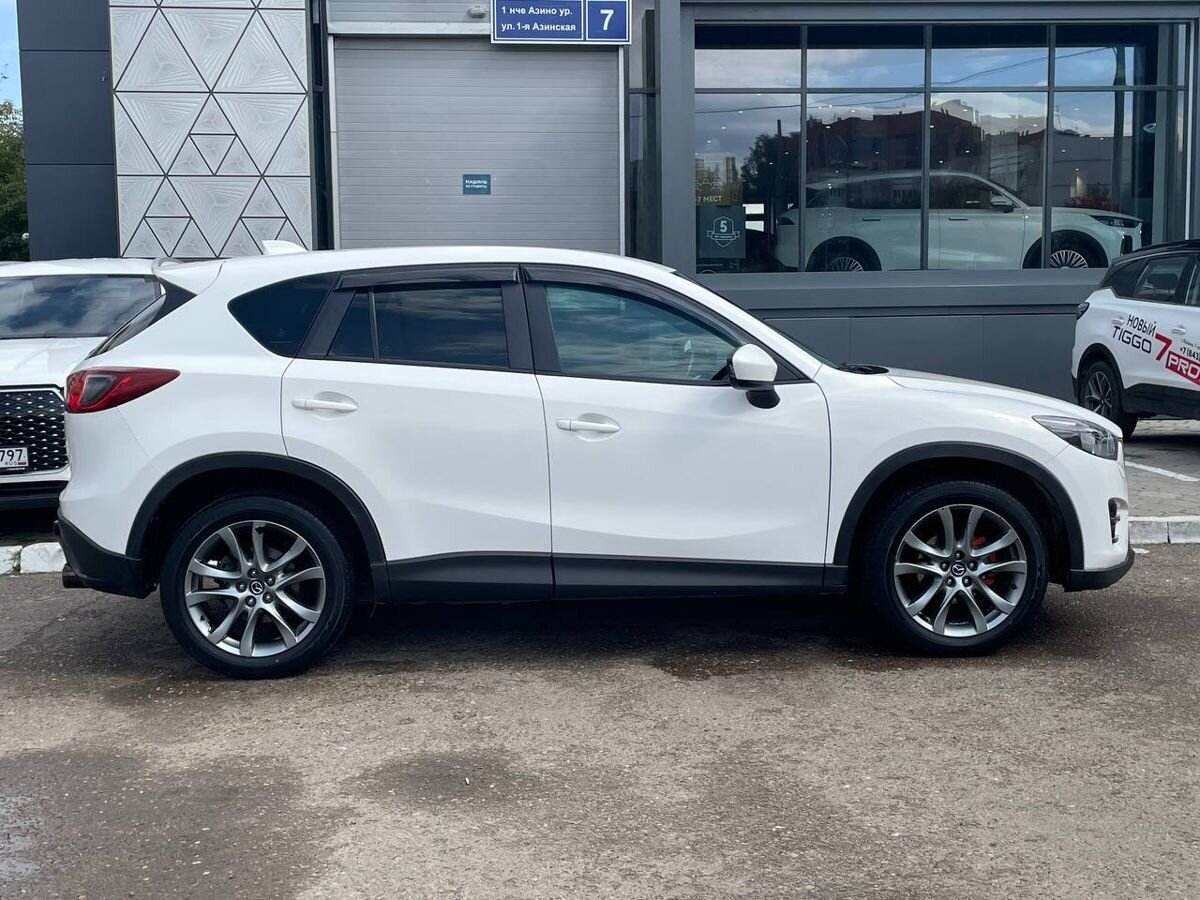 car-image